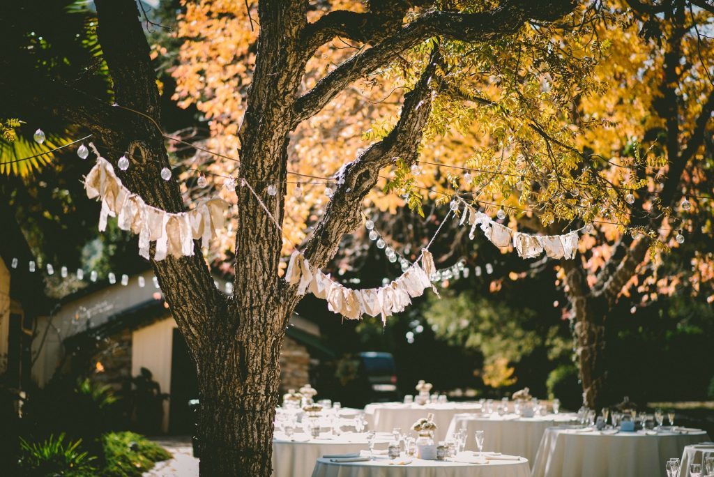 Decor Tips for an Outdoor Party