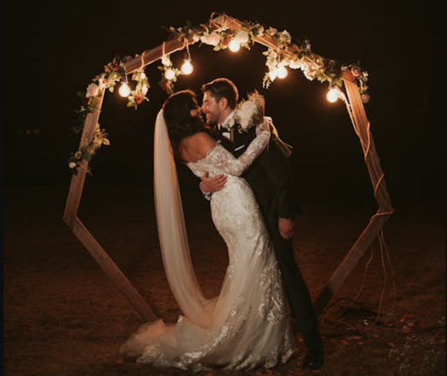 wedding-tent-decor